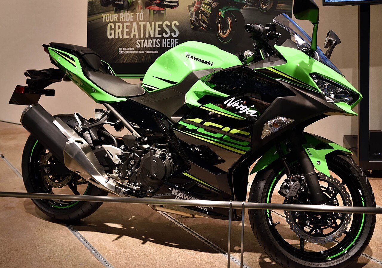 Kawasaki Ninja 400 ABS 2022