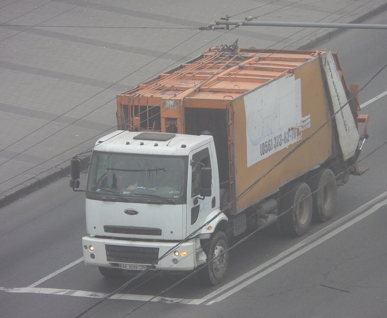 Ford Cargo 1723 Con caja térmica 2017 - foto 3